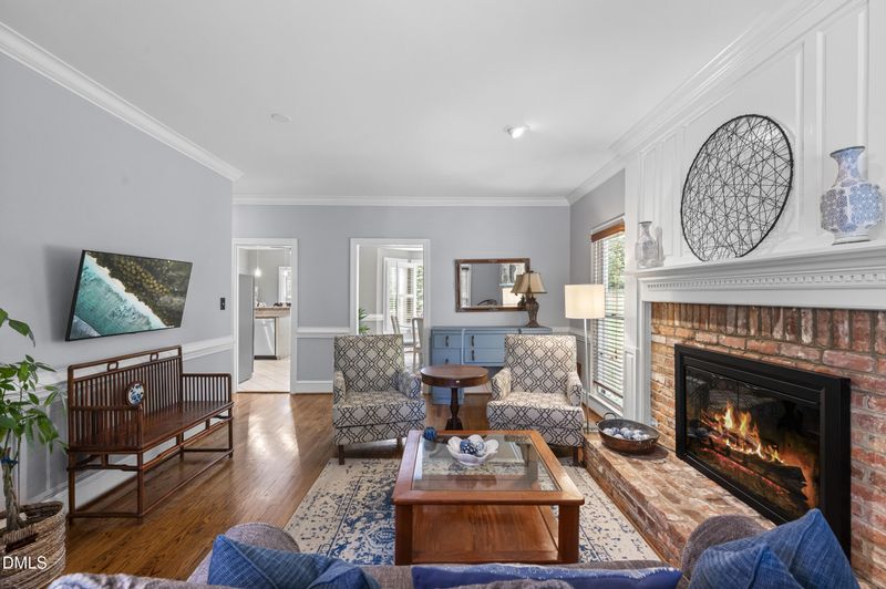 1407 Traherne Dr, Raleigh, NC 27612