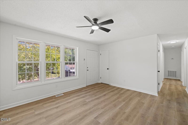 1408 Bacon St, Durham, NC 27707