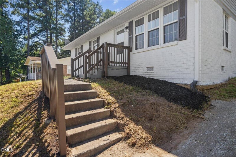 1408 Bacon St, Durham, NC 27707