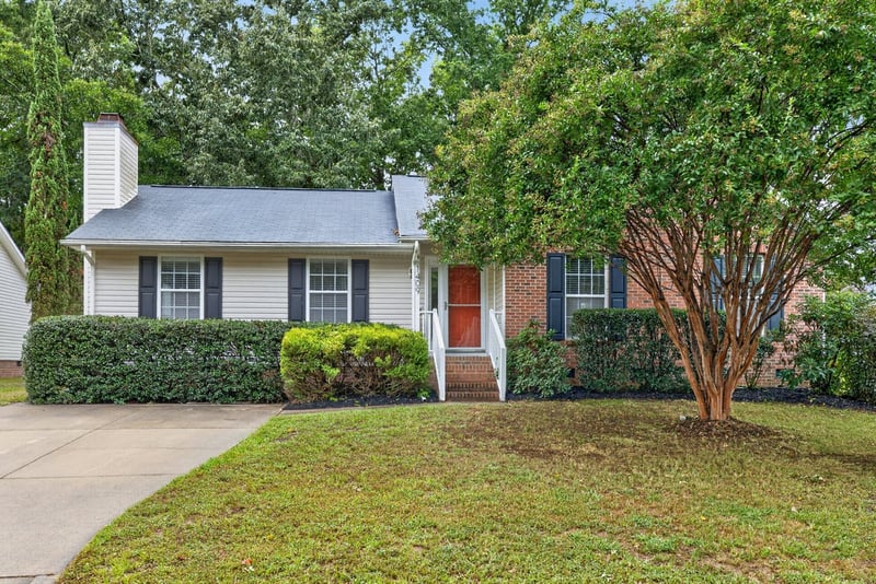 1409 Poplar Ridge Rd, Fuquay Varina, NC 27526