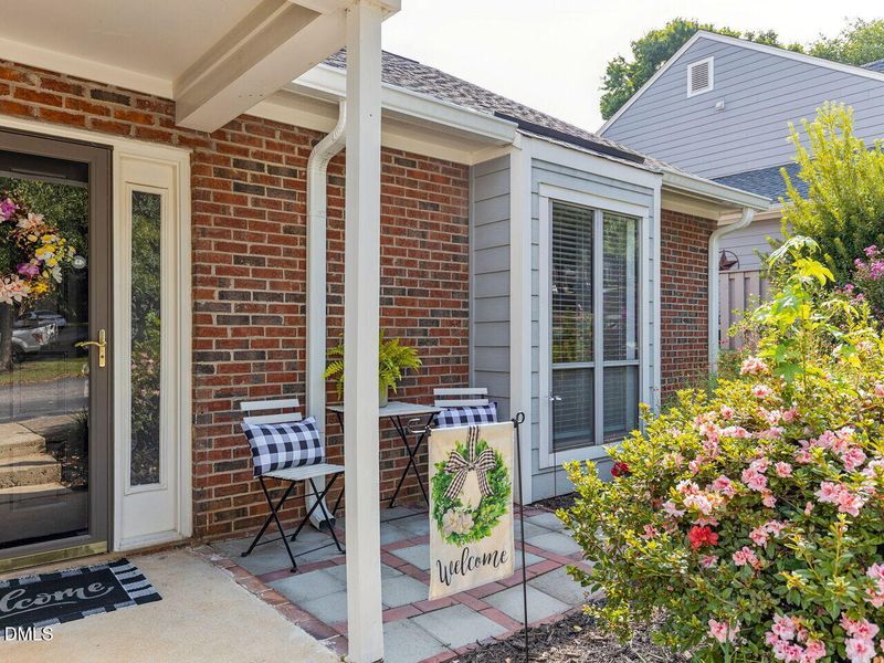 141 Clancy Cir, Cary, NC 27511