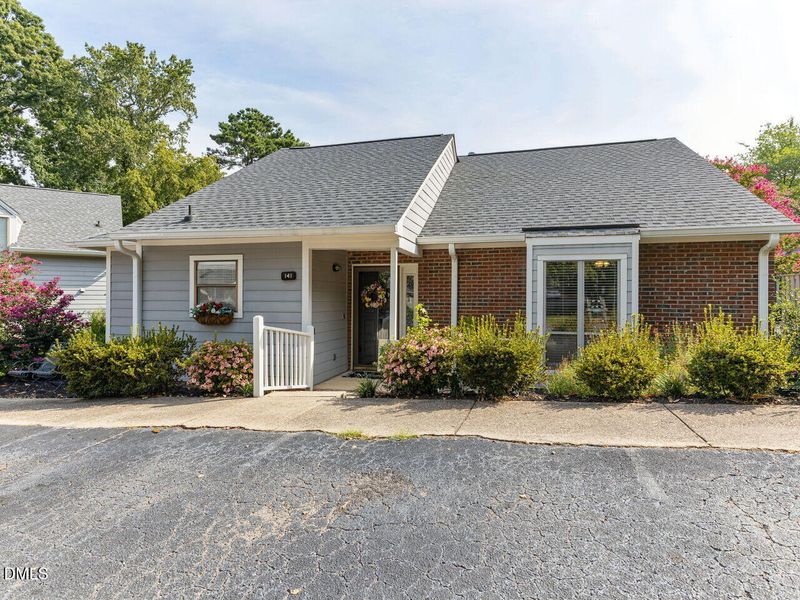 141 Clancy Cir, Cary, NC 27511