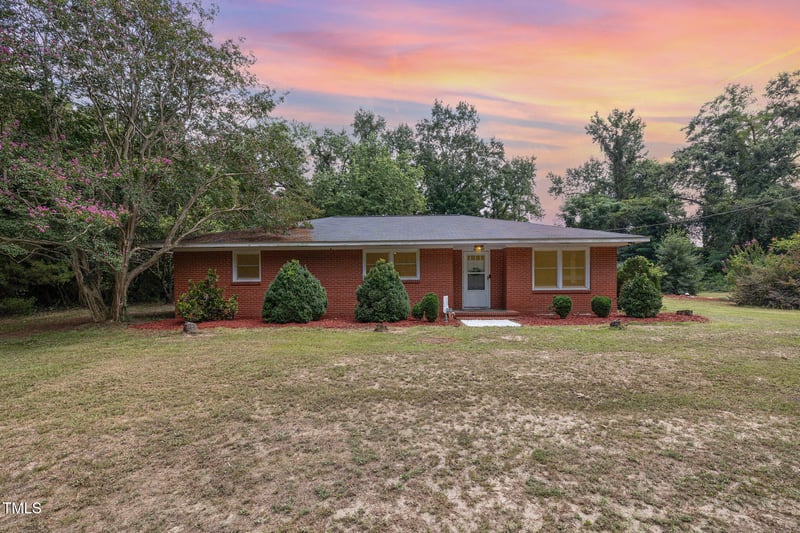 141 Clydes Ln, Goldsboro, NC 27530