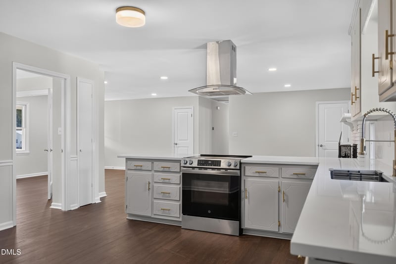 141 Forest Ln, Wendell, NC 27591