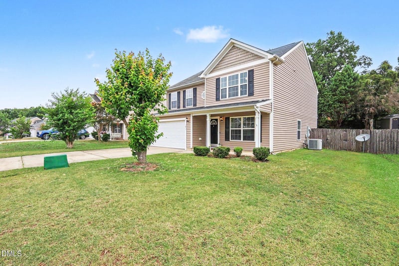 141 Willow Ridge Dr, Sanford, NC 27332
