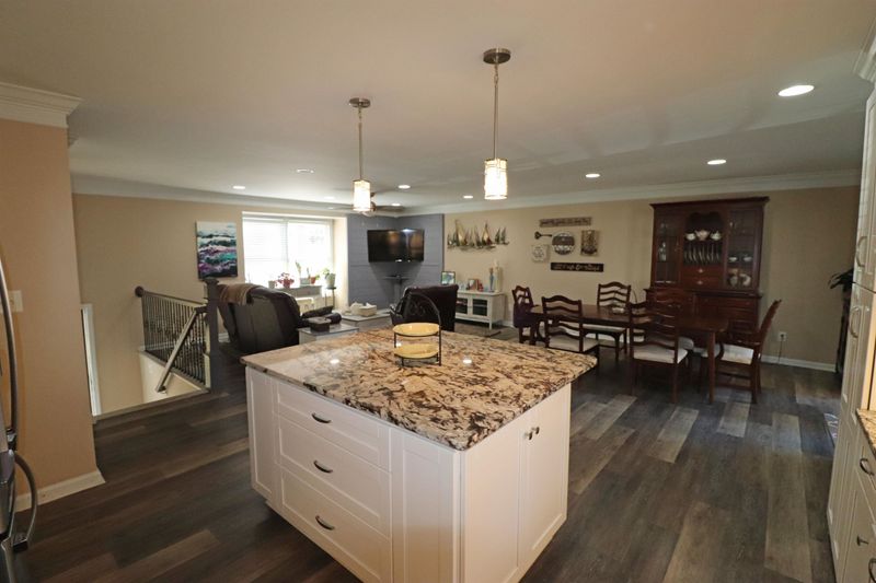 1412 Helmsdale Dr, Cary, NC 27511