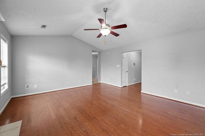1413 Snowy Egret Dr, Fayetteville, NC 28306
