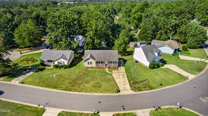 1415 Mandolin Pl, Zebulon, NC 27597