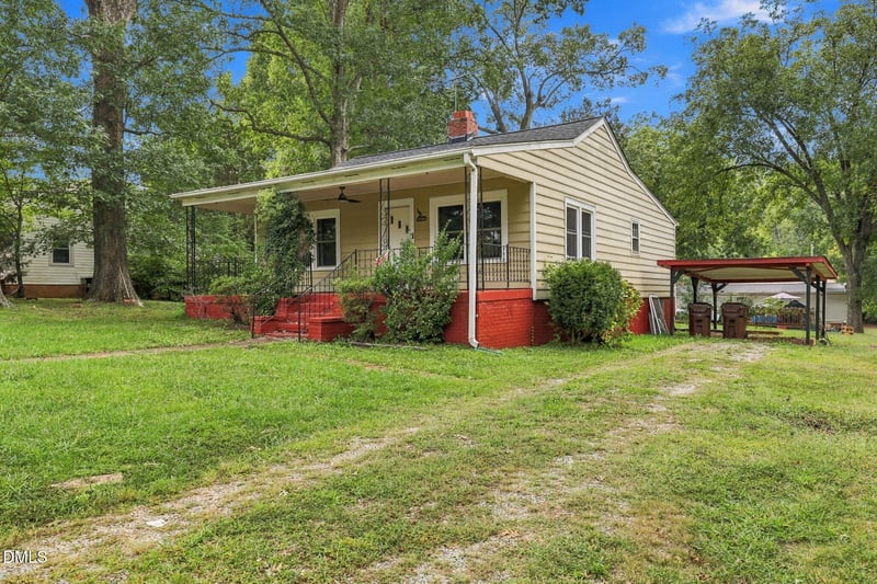 1415 Pointer St, Roxboro, NC 27573