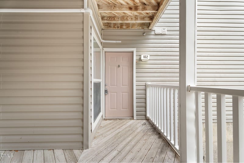 1420 Collegiate Cir #102, Raleigh, NC 27606