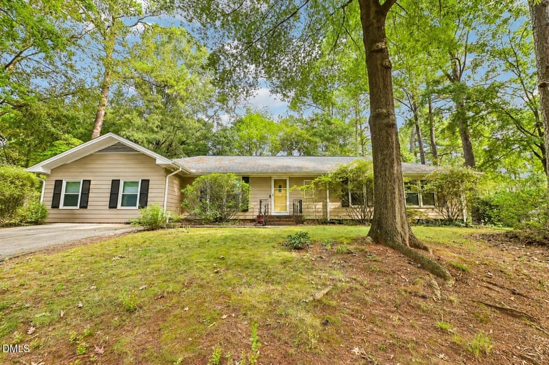 1421 Elberon Pl, Raleigh, NC 27609