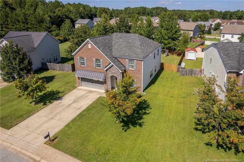 1430 Vandenberg Dr, Fayetteville, NC 28312