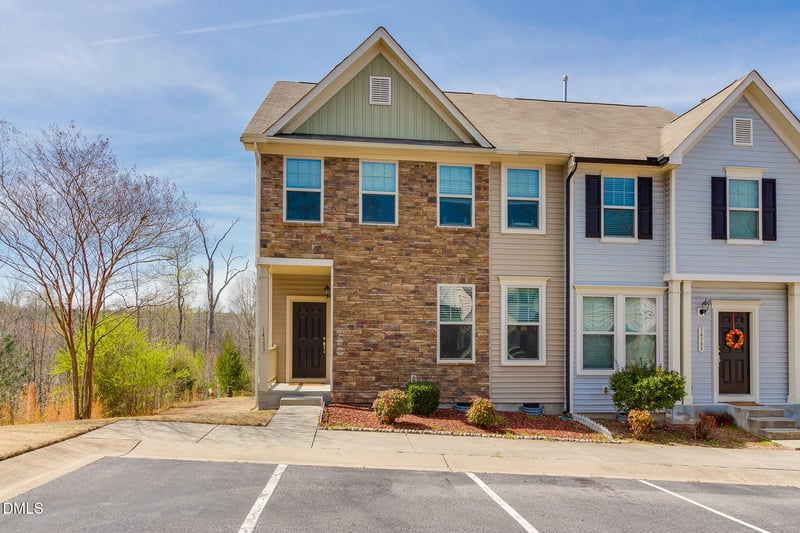14303 Foxcroft Rd, Raleigh, NC 27614