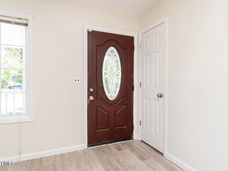 1435 Lanier Ct, Burlington, NC 27217