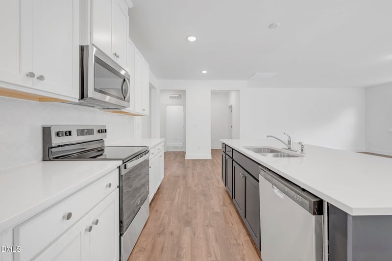 144 Golfview Ave, Benson, NC 27504