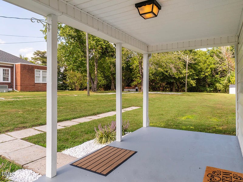 1441 N Graham Hopedale Rd, Burlington, NC 27217