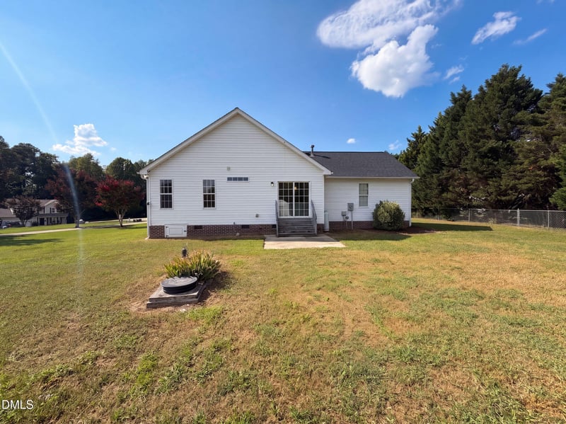 145 Gray Bass Ct, Zebulon, NC 27597
