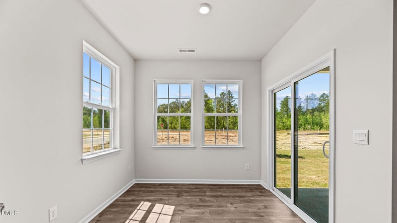1457 Carisbrooke Dr, Mebane, NC 27302
