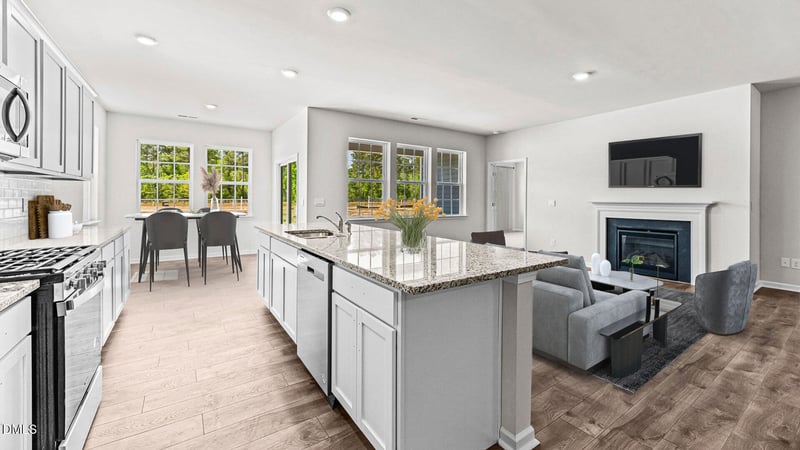 1457 Carisbrooke Dr, Mebane, NC 27302