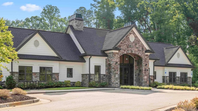 1457 Carisbrooke Dr, Mebane, NC 27302