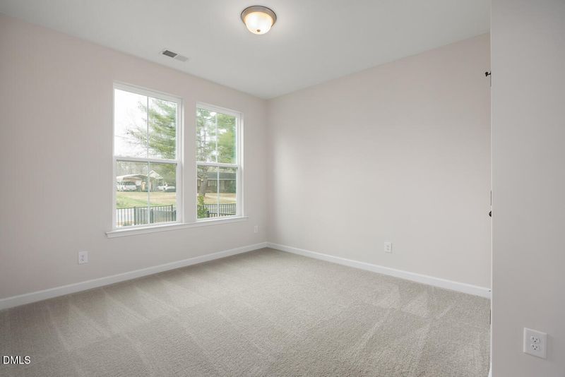 147 Broadway St #4, Knightdale, NC 27545