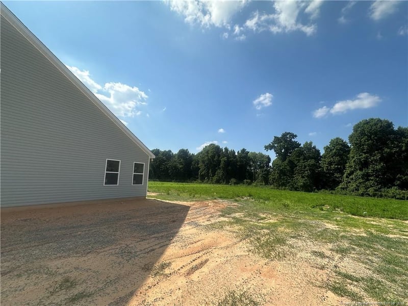 147 Margot Manor Dr, Benson, NC 27504