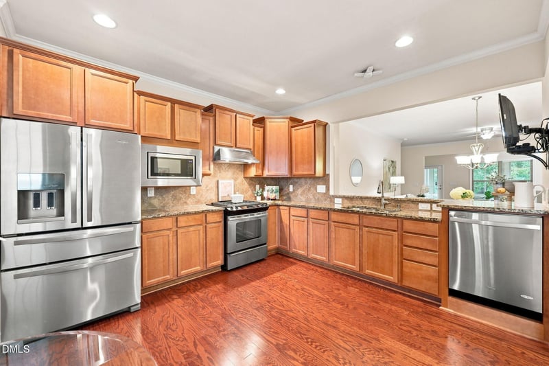 147 Rosedale Creek Dr, Durham, NC 27703