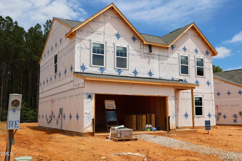 147 S Waterstone Ln, Clayton, NC 27520