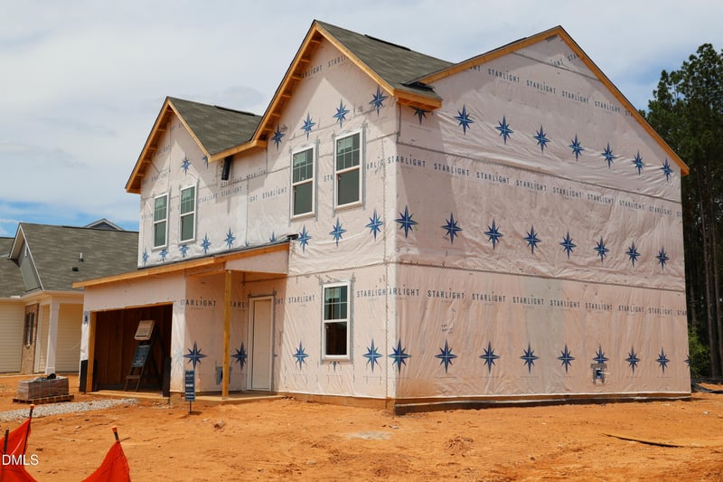 147 S Waterstone Ln, Clayton, NC 27520