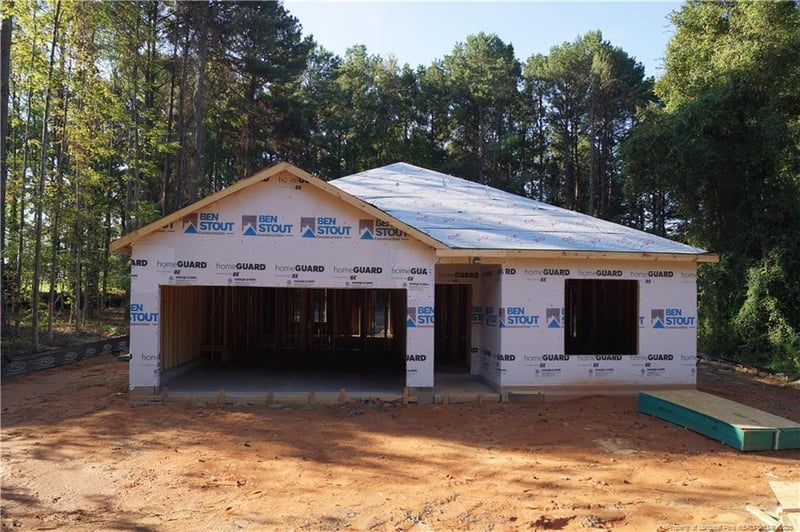 147 Willowbrook Dr, Sanford, NC 27330