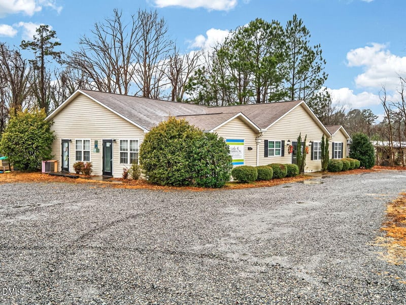 1480 Mcneill Rd, Sanford, NC 27330
