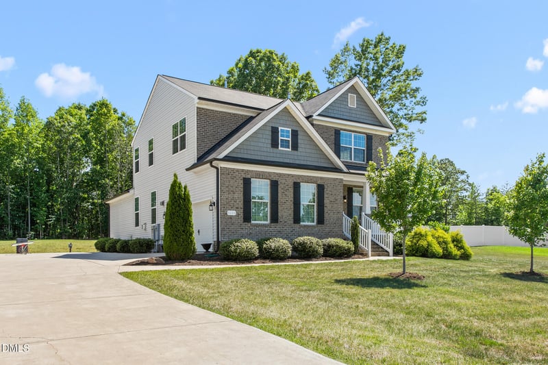 1486 Kernodle Landing Dr, Burlington, NC 27217