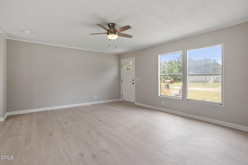 149 Woodvalley Dr, Erwin, NC 28339