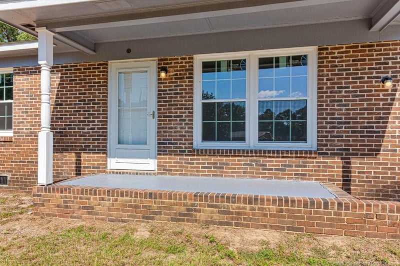 1492 Argon Ave, Fayetteville, NC 28311