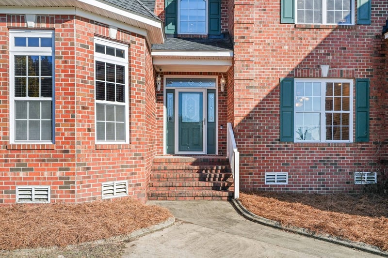 1497 Dollard Town Rd, Goldsboro, NC 27534