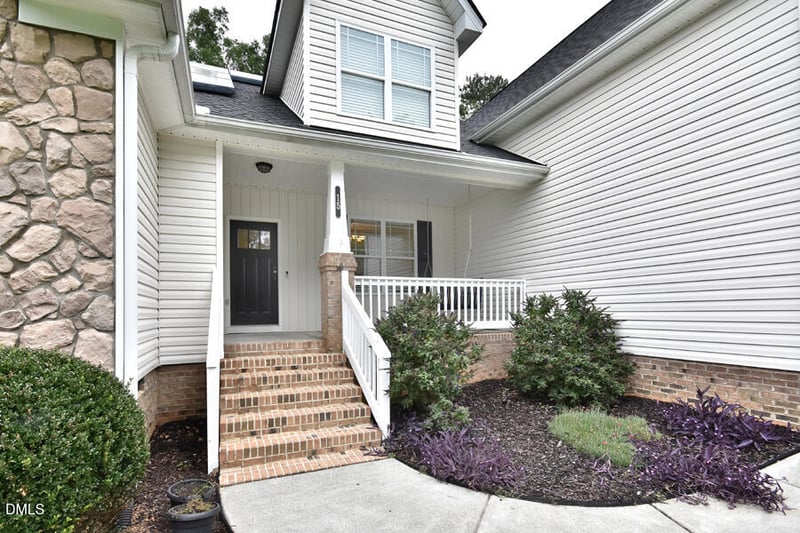 15 Friar Ln, Franklinton, NC 27525
