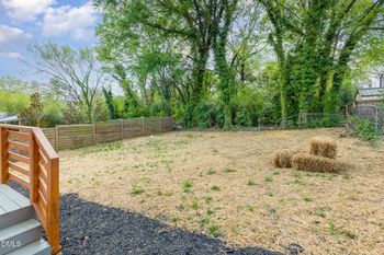 15 Saint Augustine Ave, Raleigh, NC 27610