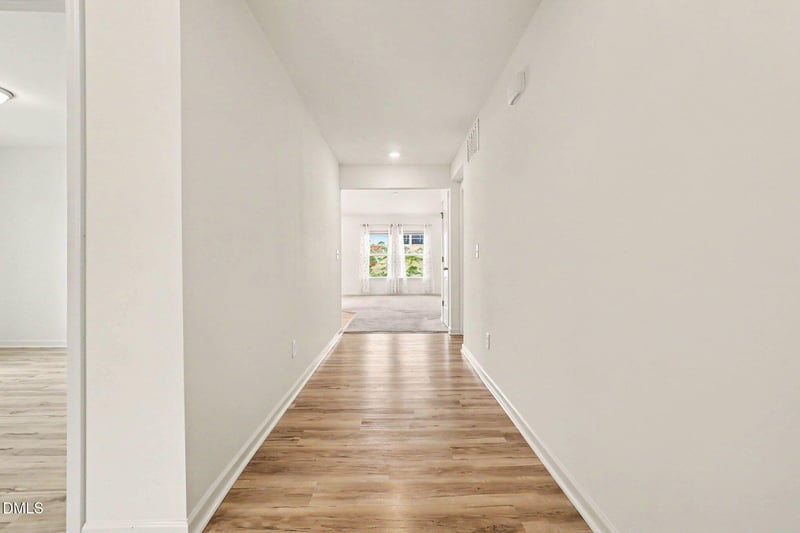 15 Shooting Star Trl, Youngsville, NC 27596