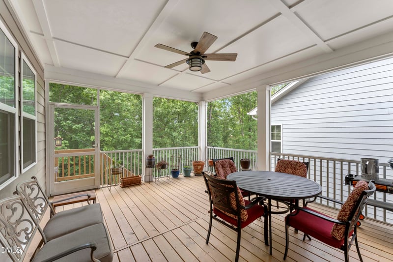 150 English Violet Ln, Raleigh, NC 27610