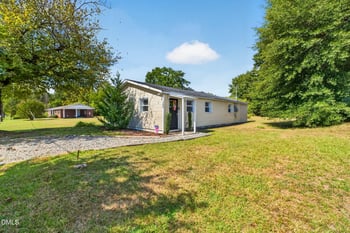 150 W Mciver St, Angier, NC 27501