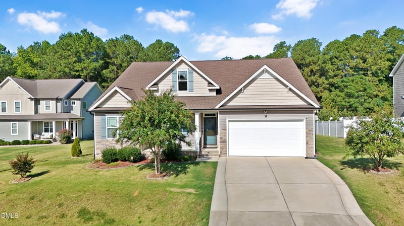 150 Star Valley Dr, Angier, NC 27501