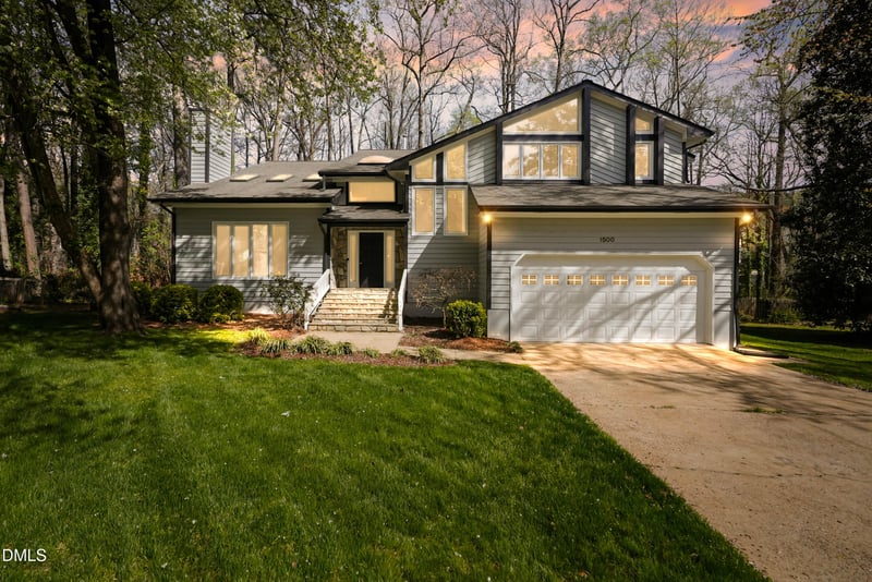 1500 Surfbird Ct, Raleigh, NC 27615