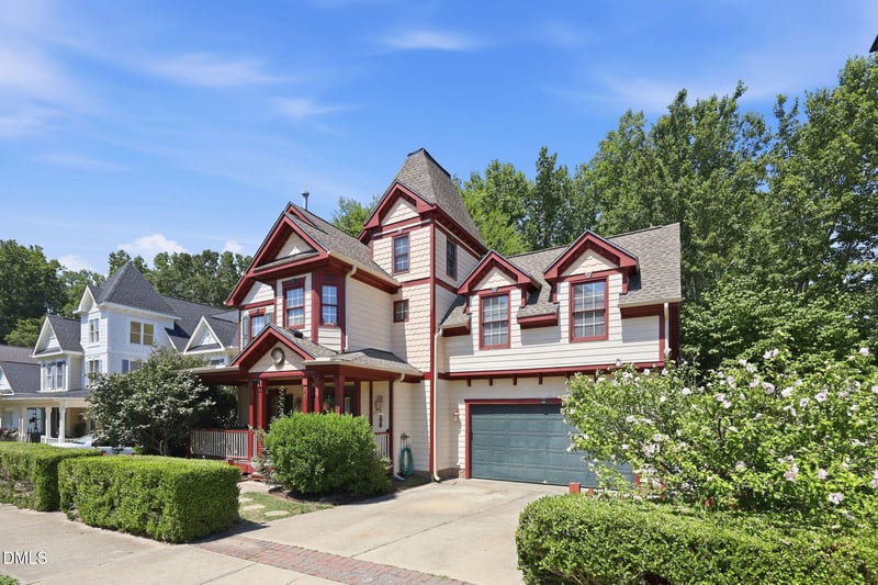 1500 Town Home Dr, Apex, NC 27502