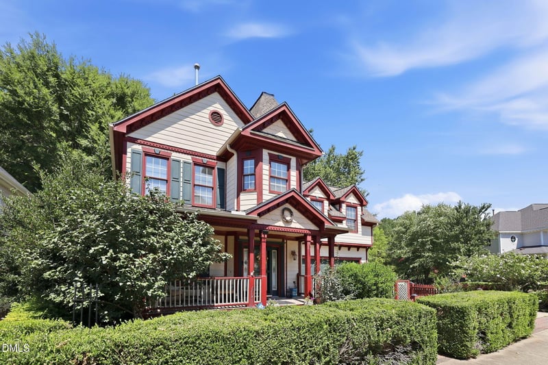 1500 Town Home Dr, Apex, NC 27502