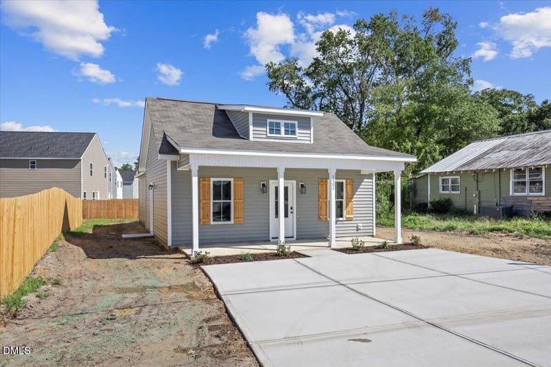 1502 Erwin Rd, Dunn, NC 28334