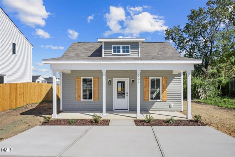 1502 Erwin Rd, Dunn, NC 28334