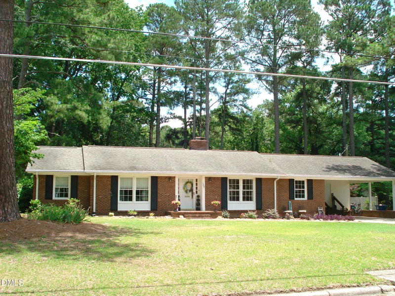 1502 Wellons Ave, Dunn, NC 28334