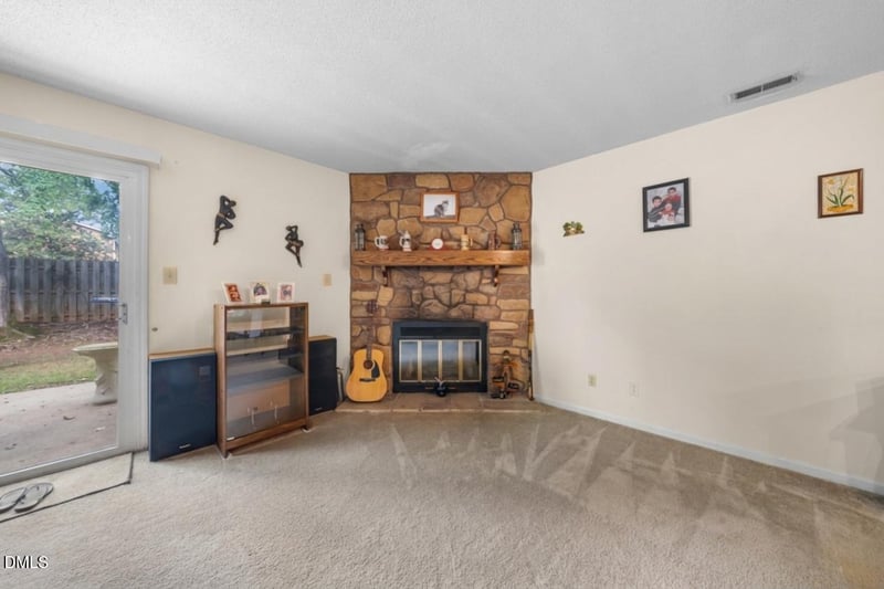 1503 Clermont Rd #T-8, Durham, NC 27713