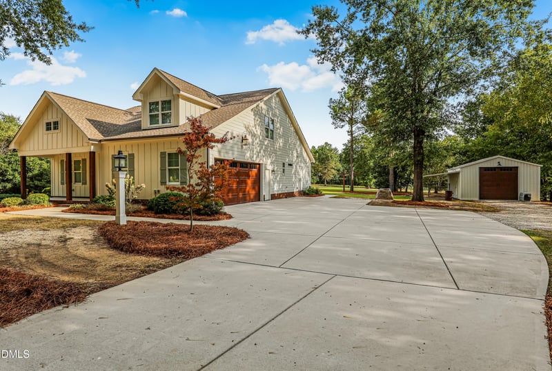 1504 Gregory Cir, Lillington, NC 27546
