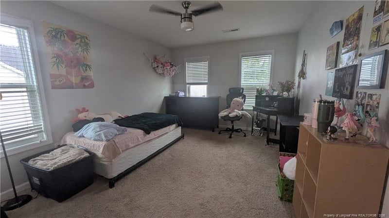 1504 Laguardia Dr, Hope Mills, NC 28348